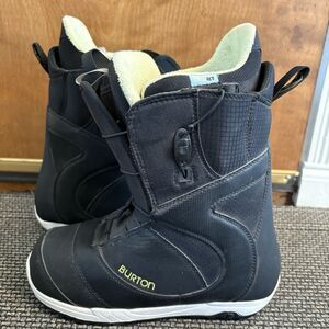 Burton Women’s  Imprint 1 Snowboard Boots Black  Women’s Size 11 EUC